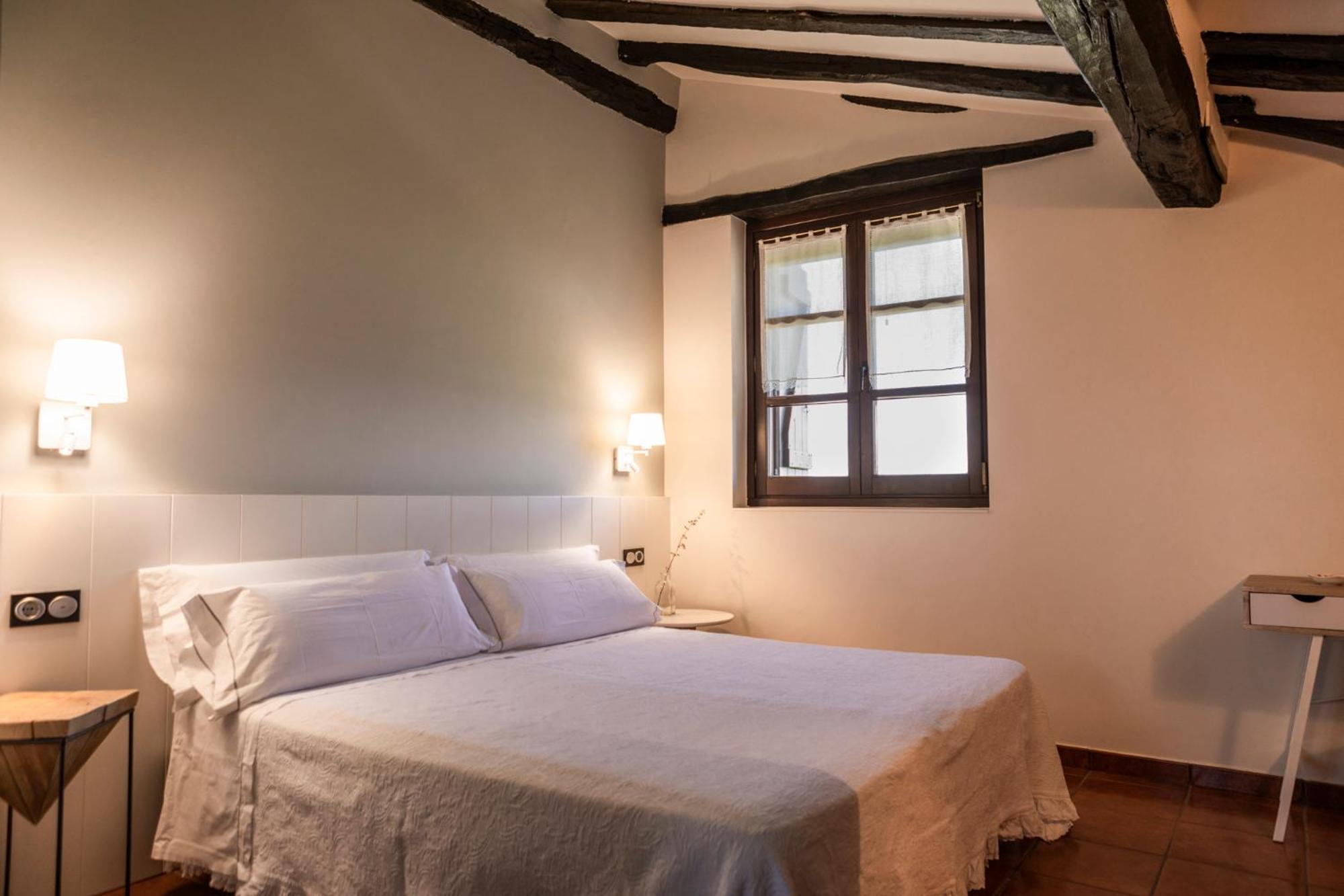 Agroturismo Montefrio อูร์นีตา ห้อง รูปภาพ